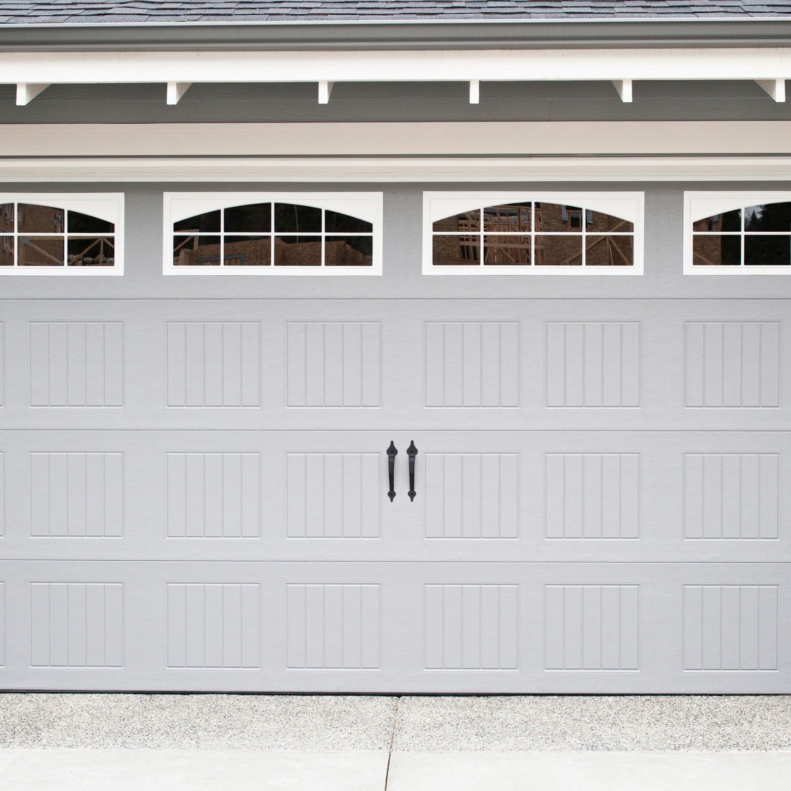 How Much Does a New Garage Door Cost in Cypress, TX?
