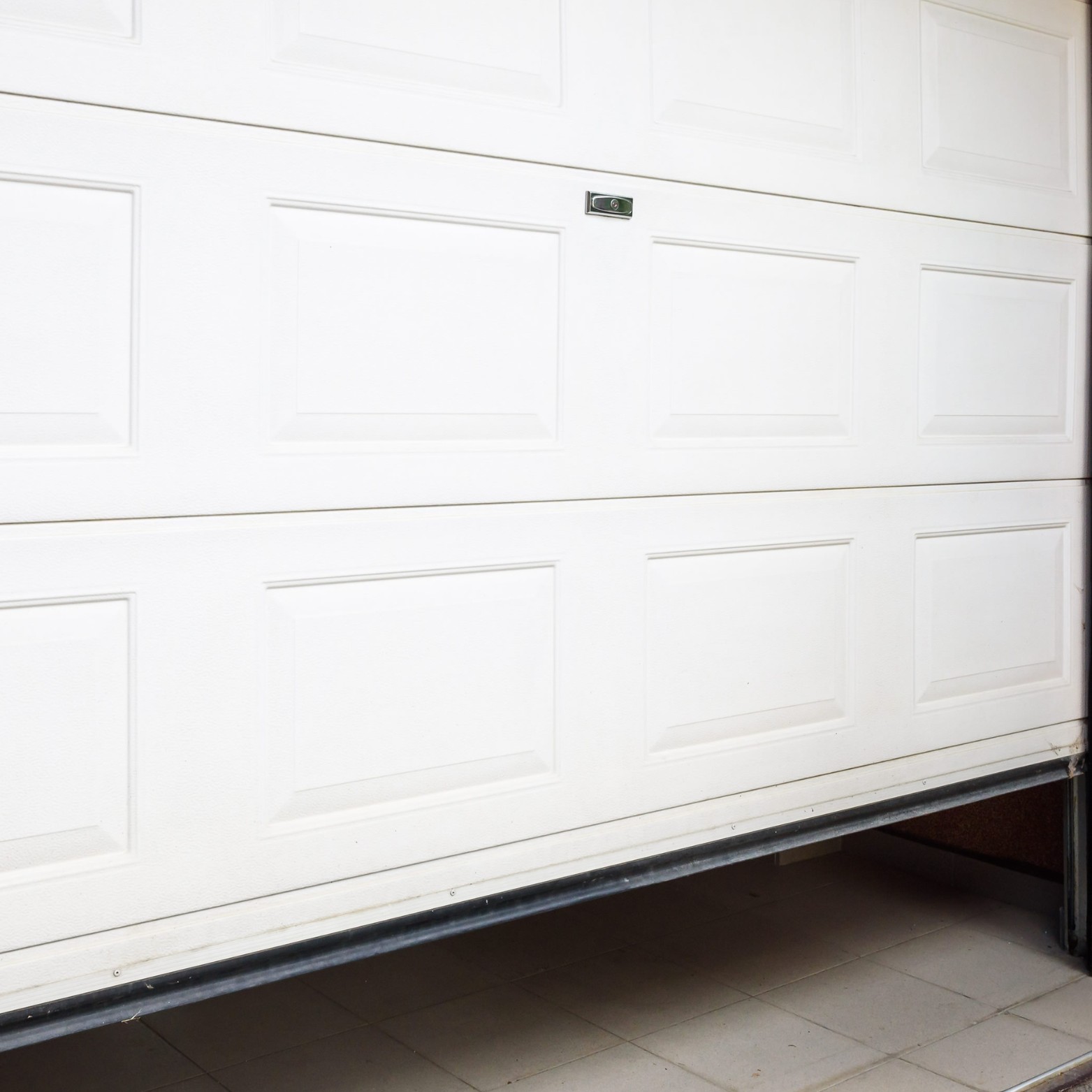 Garage Door Won't Close? Here's Why (and What to Do)